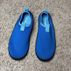🐠 Cat & Jack Blue Water Shoes 🐠